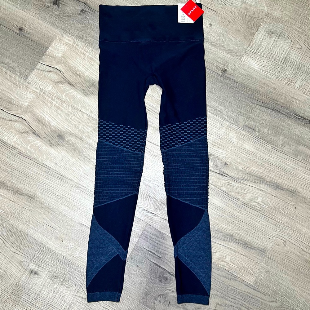Spanx Small Leggings Seamless Moto Legging Indigo Sky Small Athletic Leggings 66